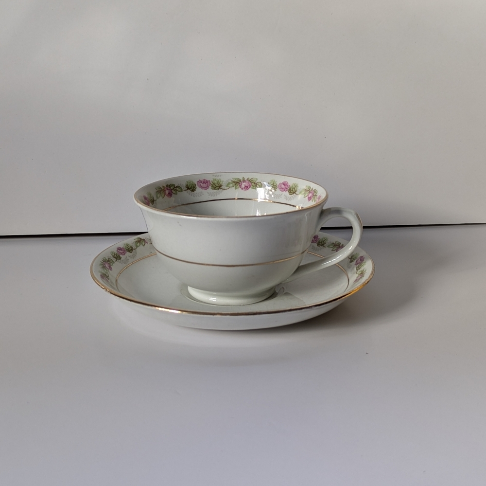 Antique Teacup Imperial Porcelain Wedgwood England Pink Rosettes Cup & Saucer - Picture 3 of 14